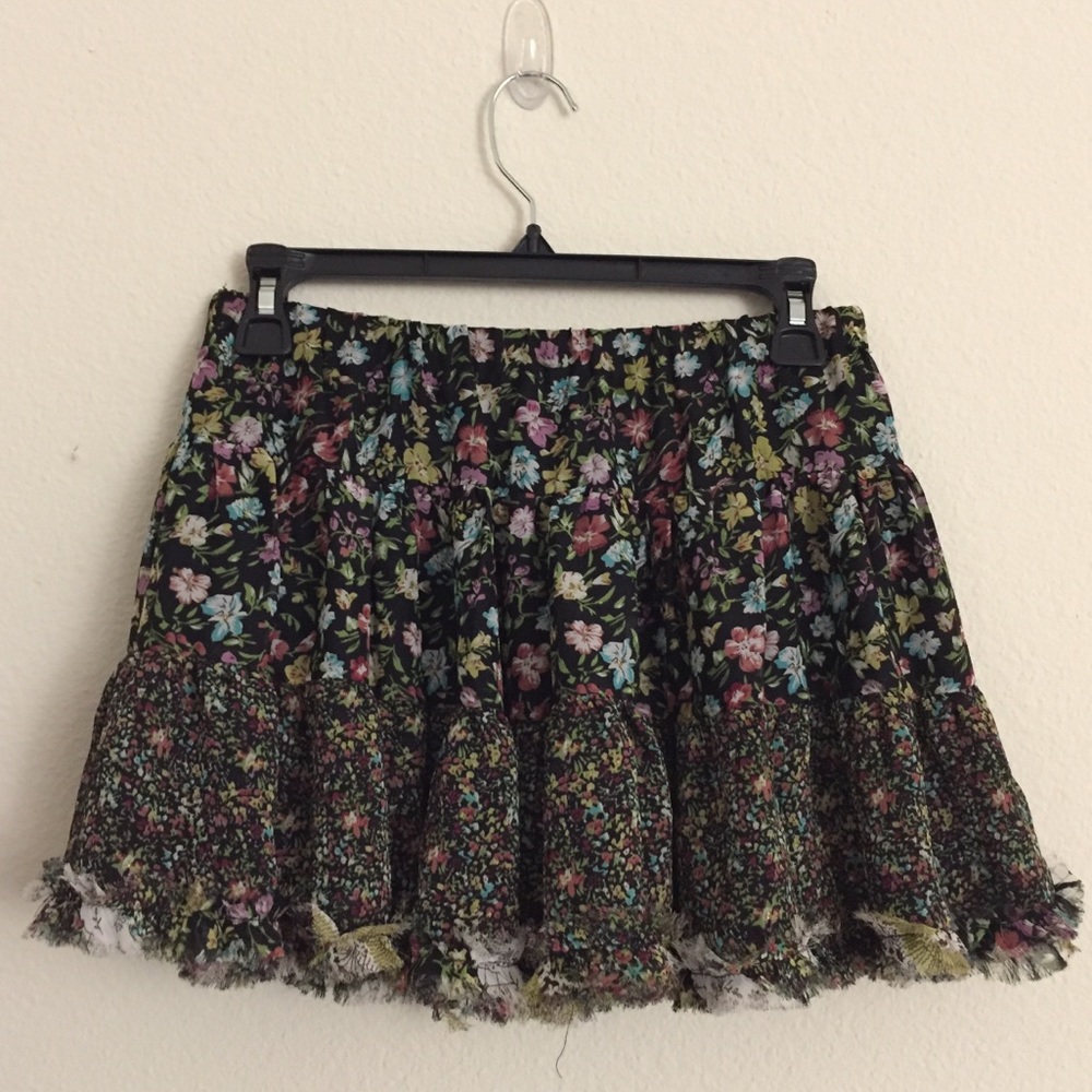 Floral skater petticoat w/gold metallic highlights